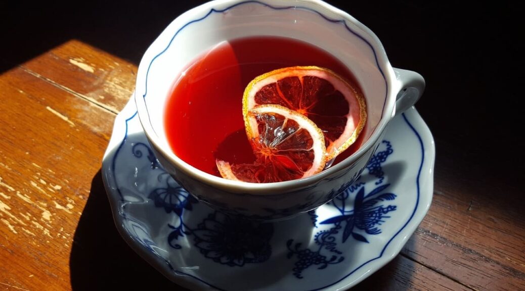 Tisane hibiscus: Recette, bienfaits et contre indication