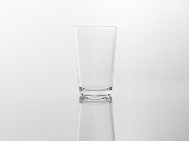 dangerosité de boire dans un verre en plastique